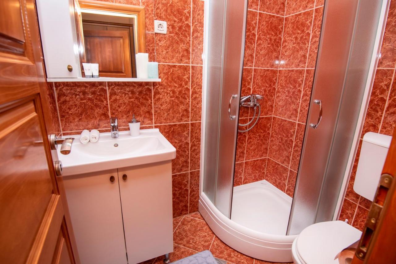 Antonio Apartmani Подстрана Экстерьер фото