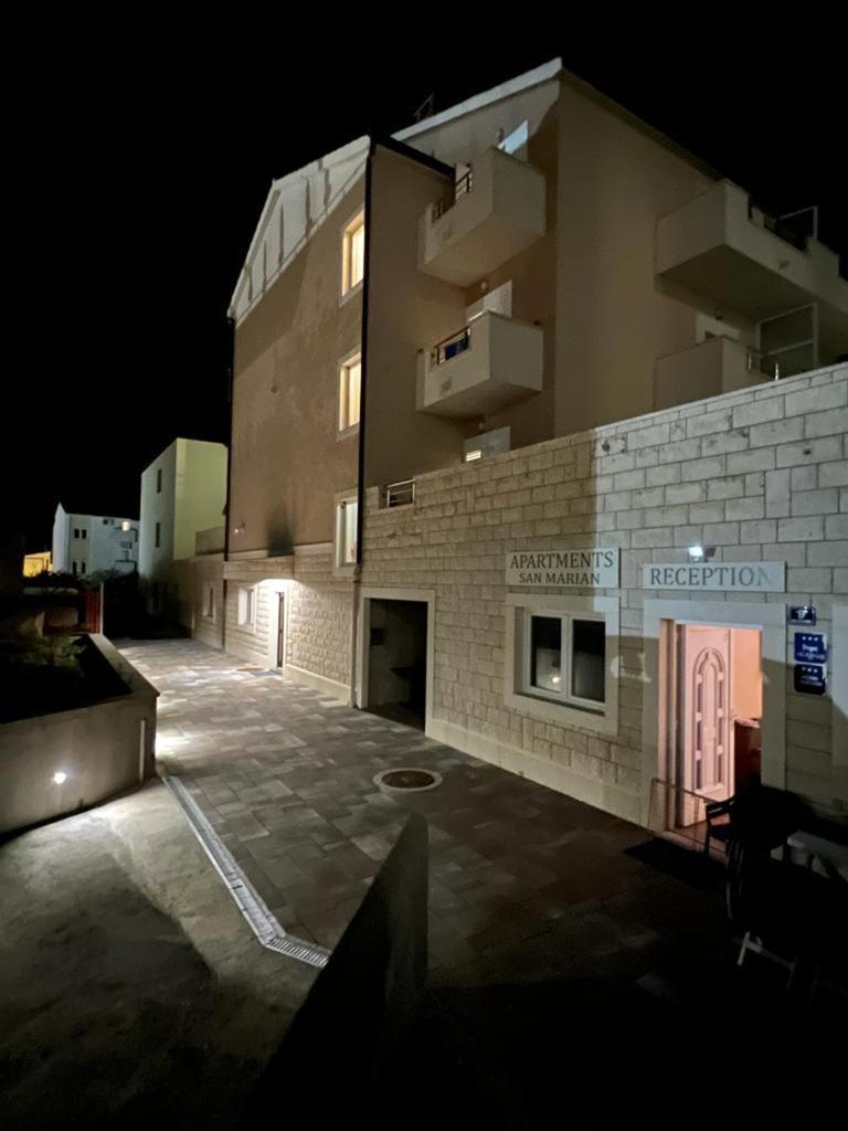 Antonio Apartmani Подстрана Экстерьер фото